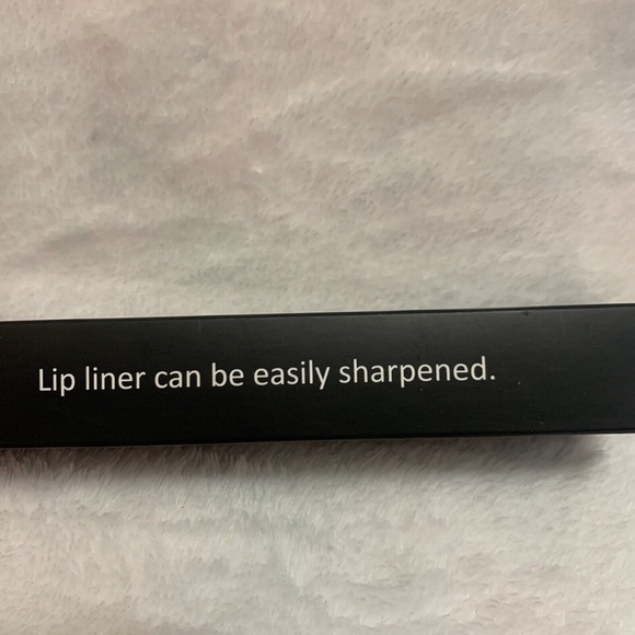 BEAUTY VAULTE 2pc Lip Gloss & Liner Duo Set FEELING PHOEBE (Mauve Brown) New - Picture 6 of 9